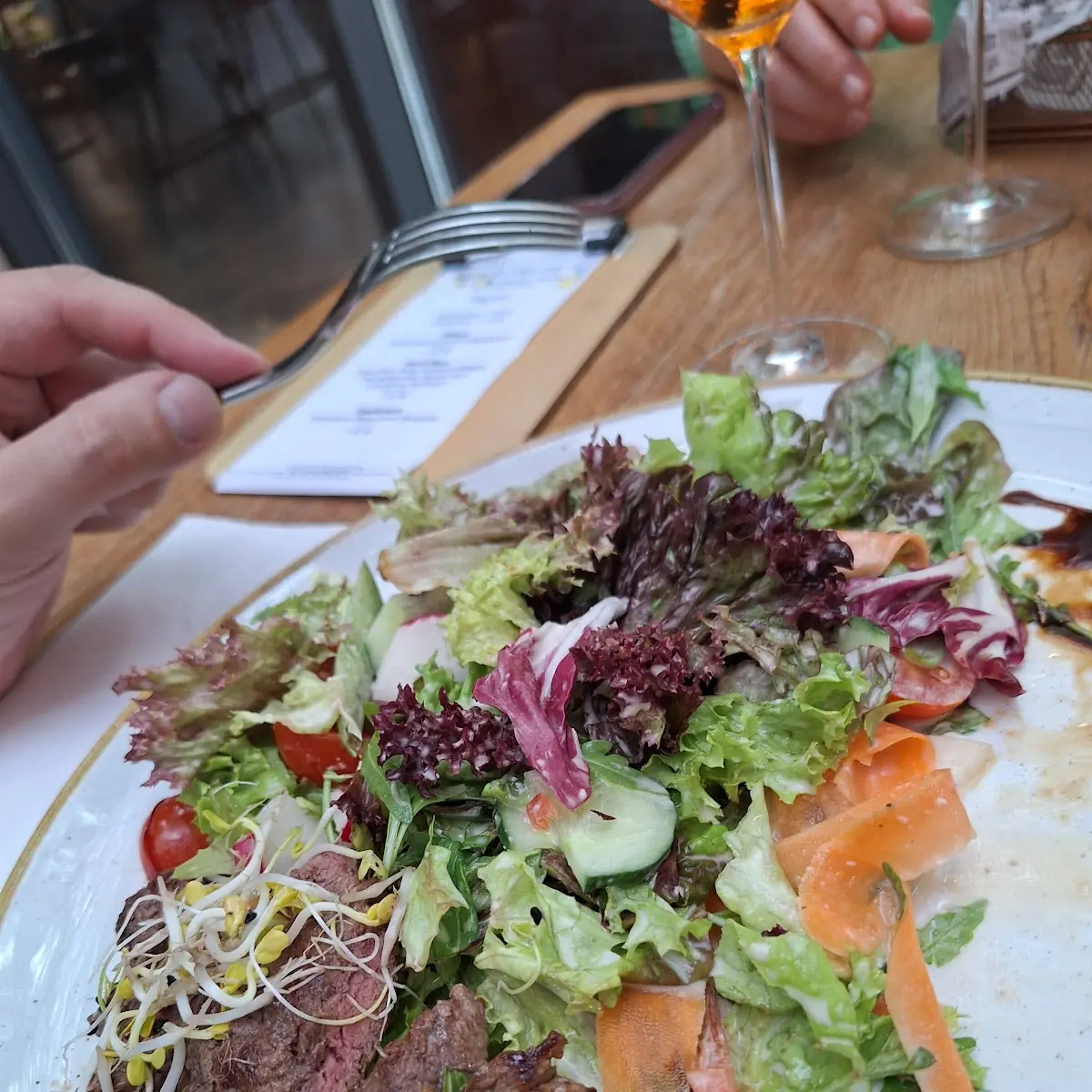 Salat Mit Rinderstreifen
