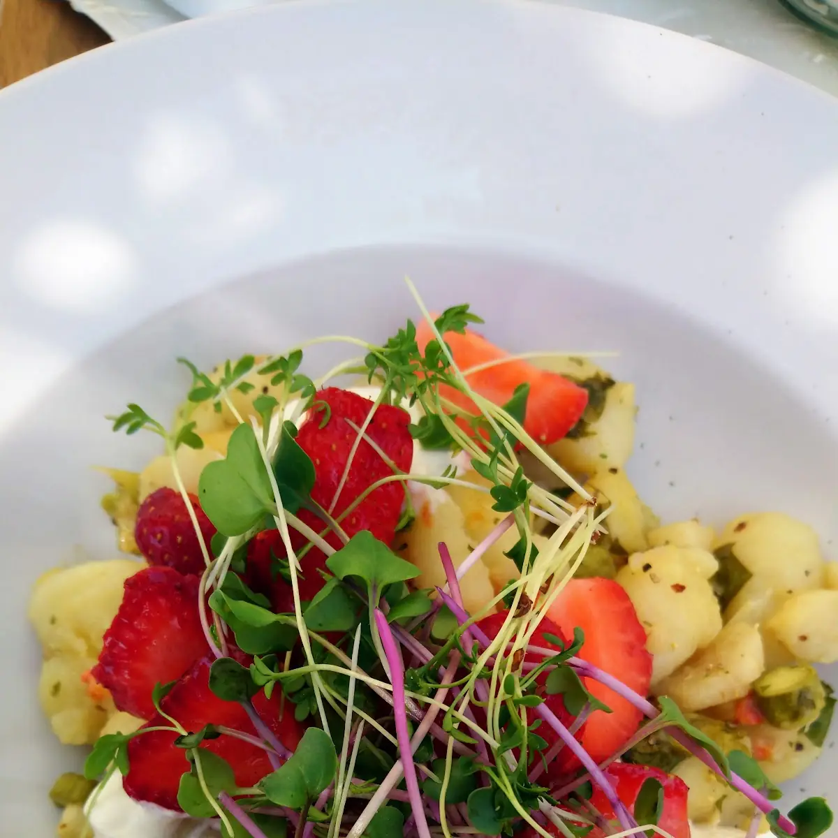 Gnocchi Mit Spargel Frischkäse Und Erdbeeren