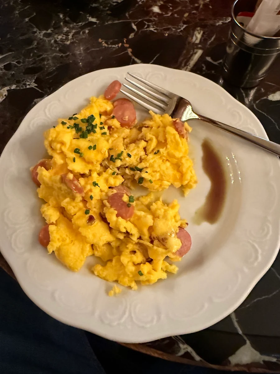 Scrambled Eggs with Sausages
