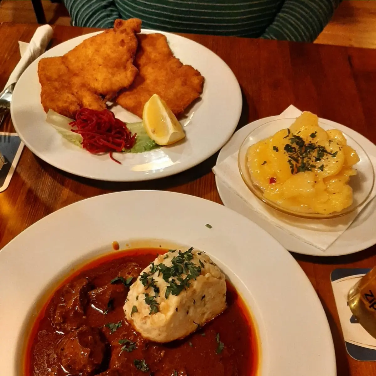 Gulasch Mit Semmelkloß