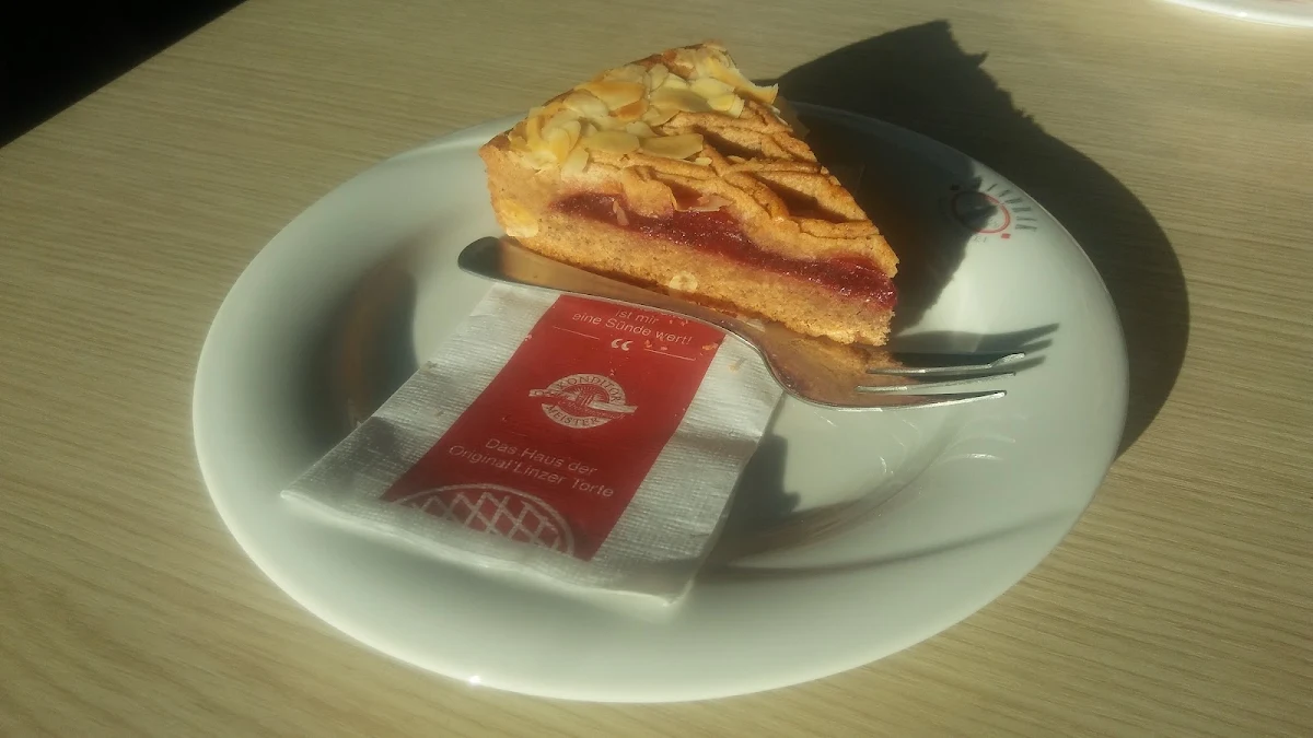 Linzer Tortenstück