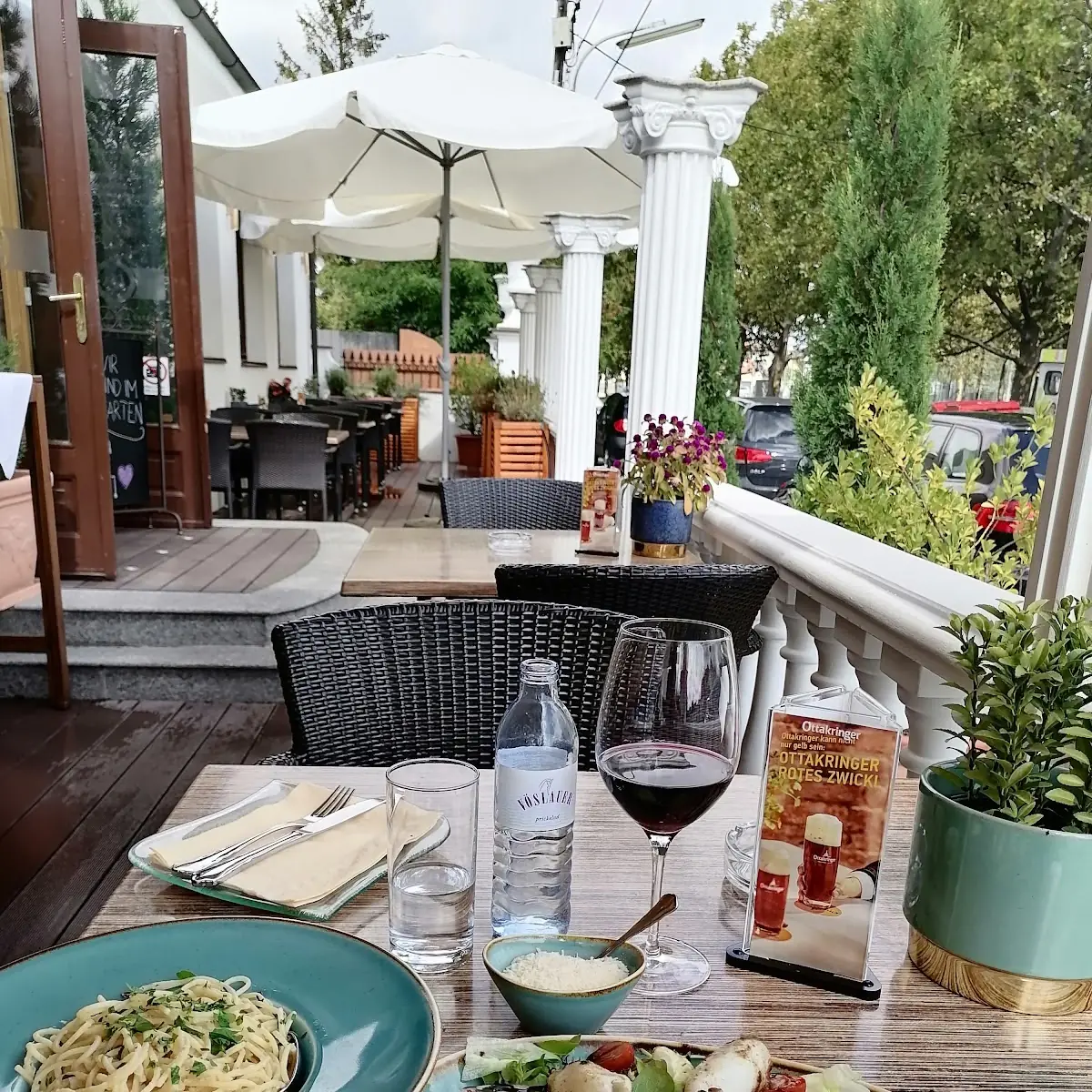 Calamari Vom Rost Und Als Beilage Spaghetti Aglio Eolio