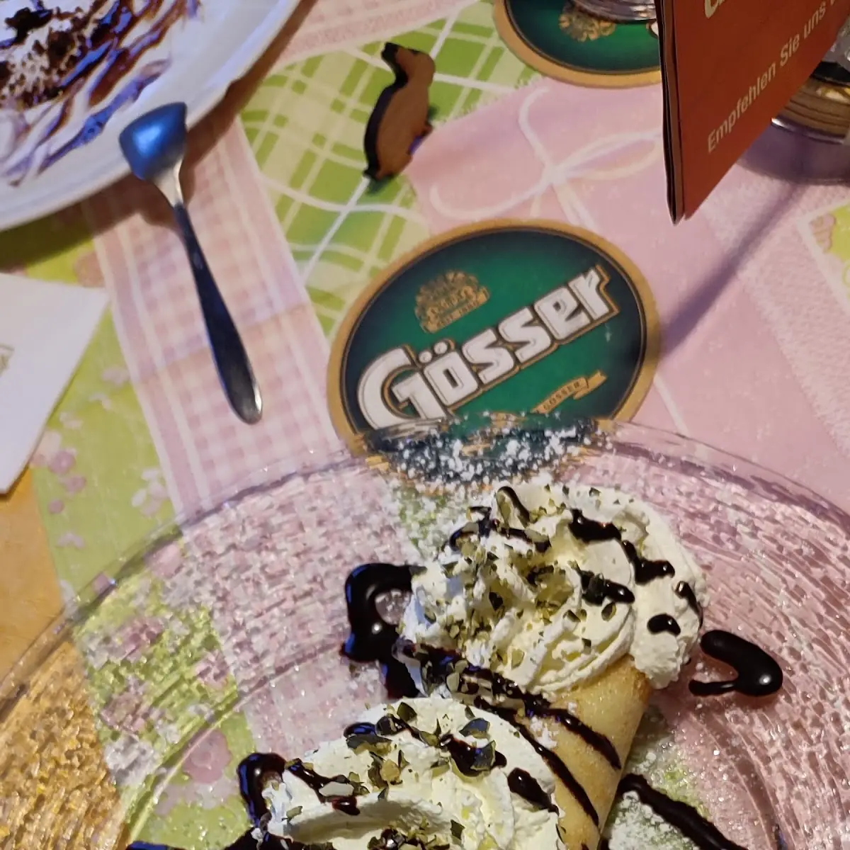 Palatschinken Mit Eis