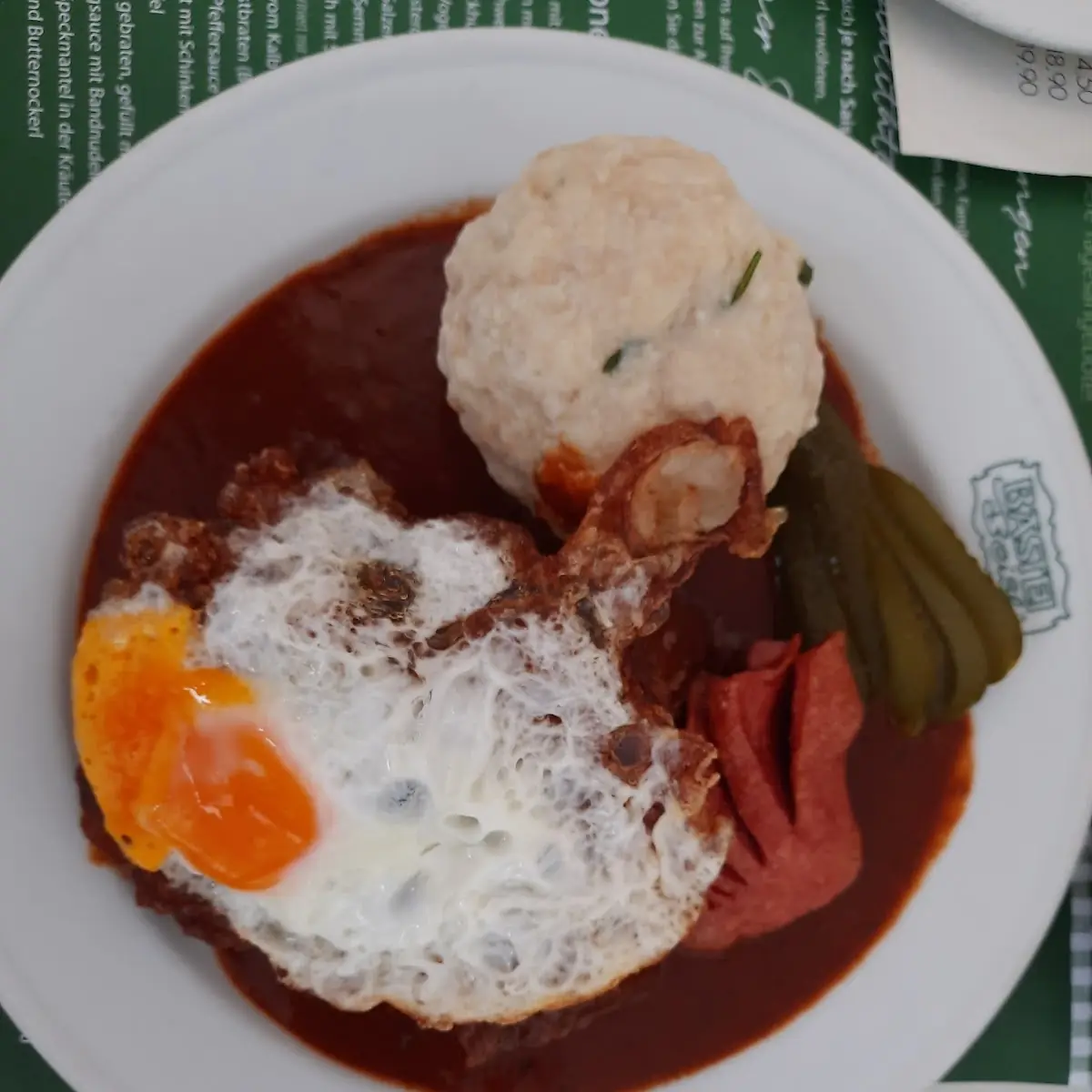 Semmelknödel Spiegelei Und Würstchen