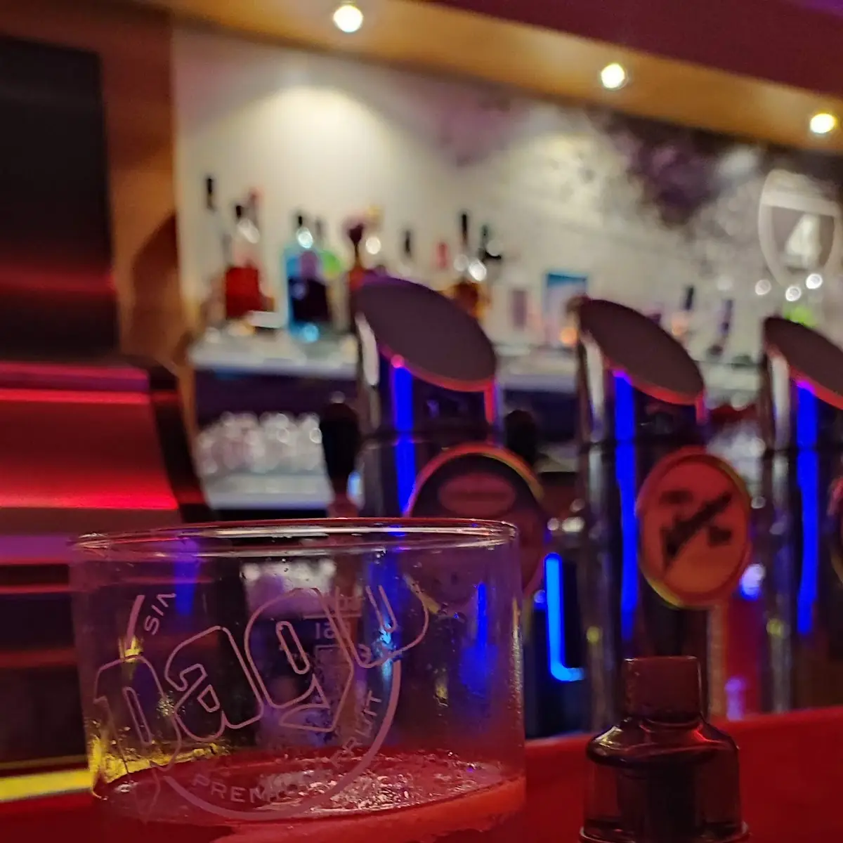 Spritzer Mit Zitrone