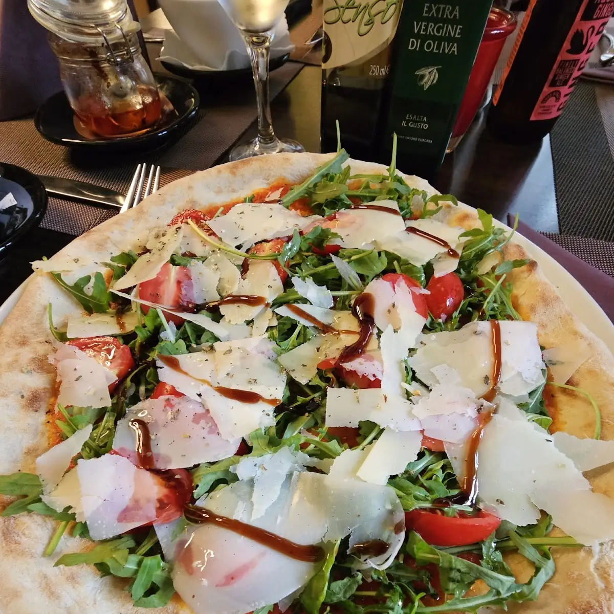 Pizza Tomate Rucola