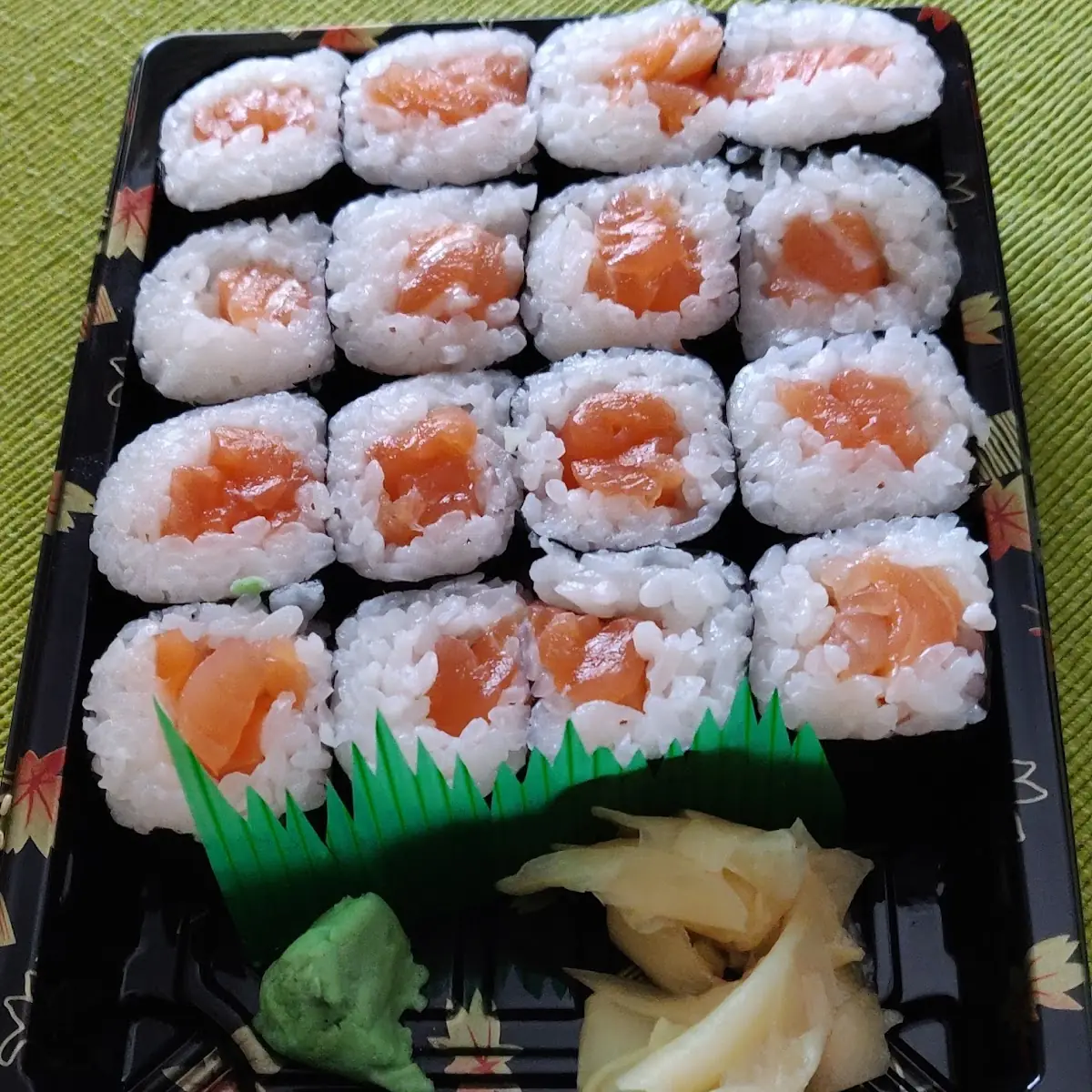 Lachs Maki