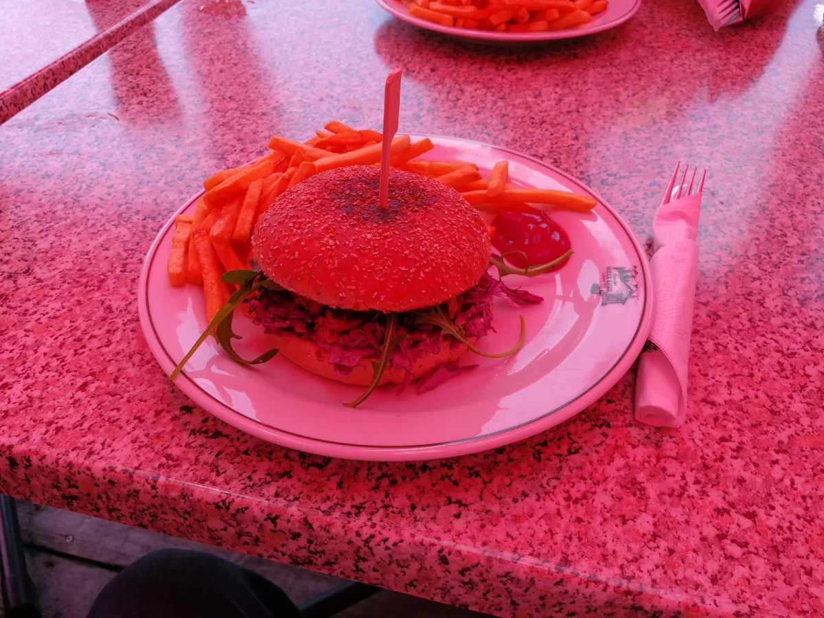 Alm Burger