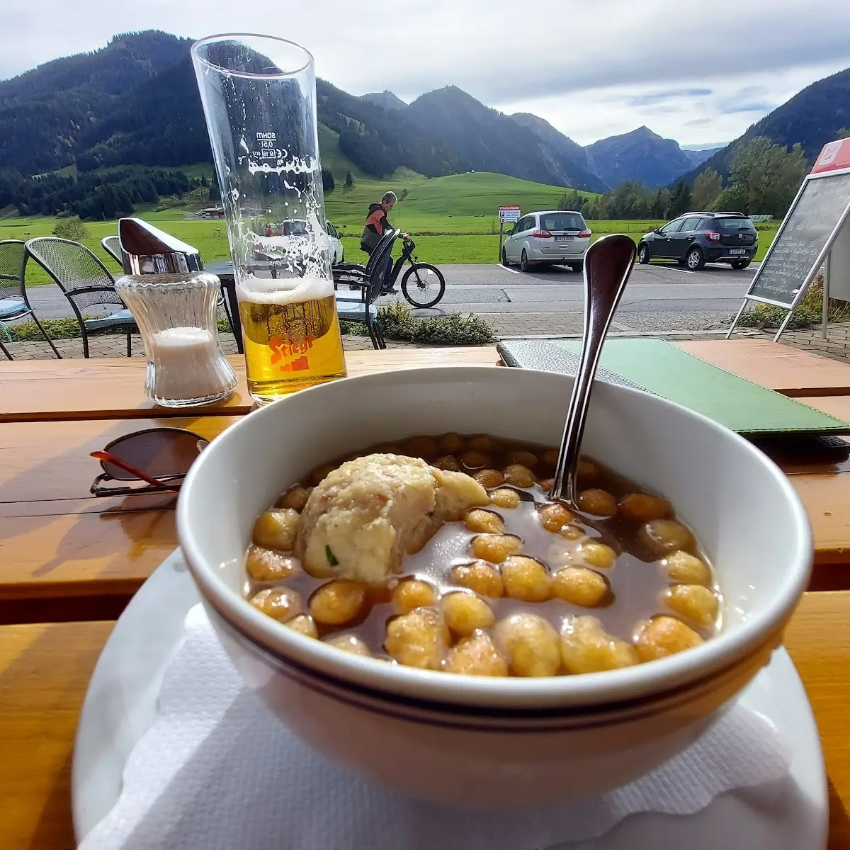 Speckknödelsuppe