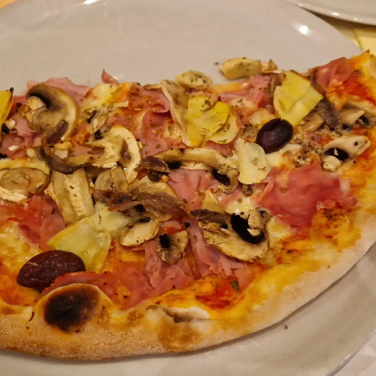 Pizza Capricciosa