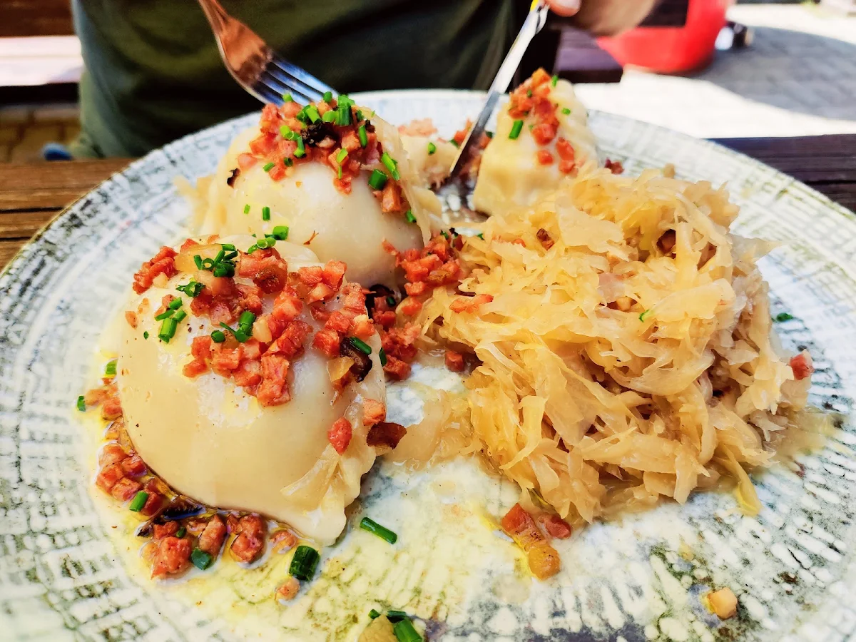 Mit Sauerkraut