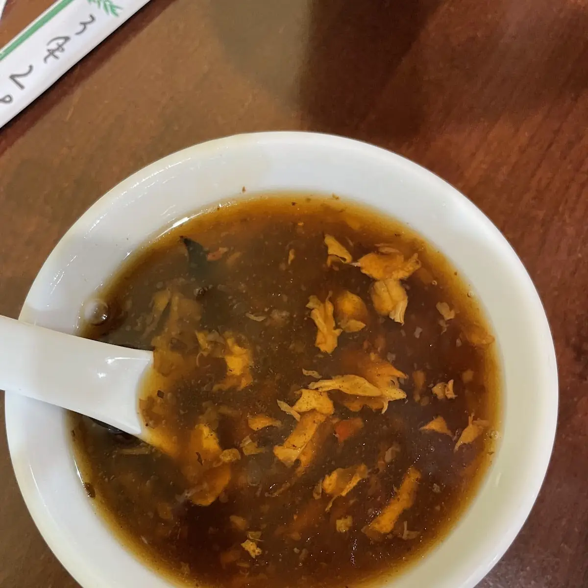 Pikant-säuerliche Suppe