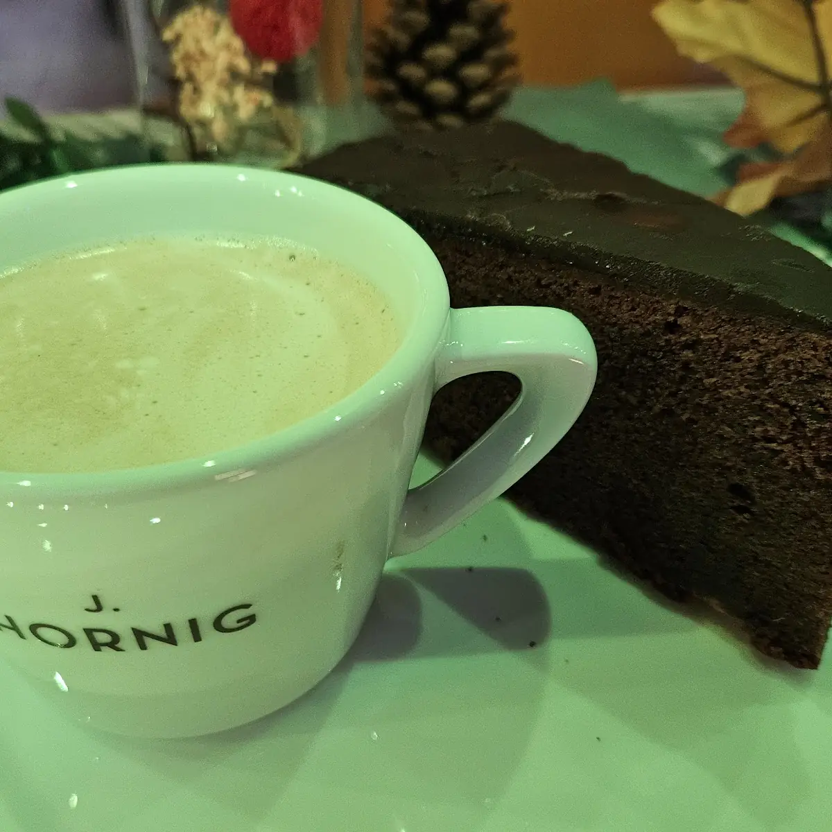 Caffè Vom Süsses Eck Lokal Mit Schanigarten Neben