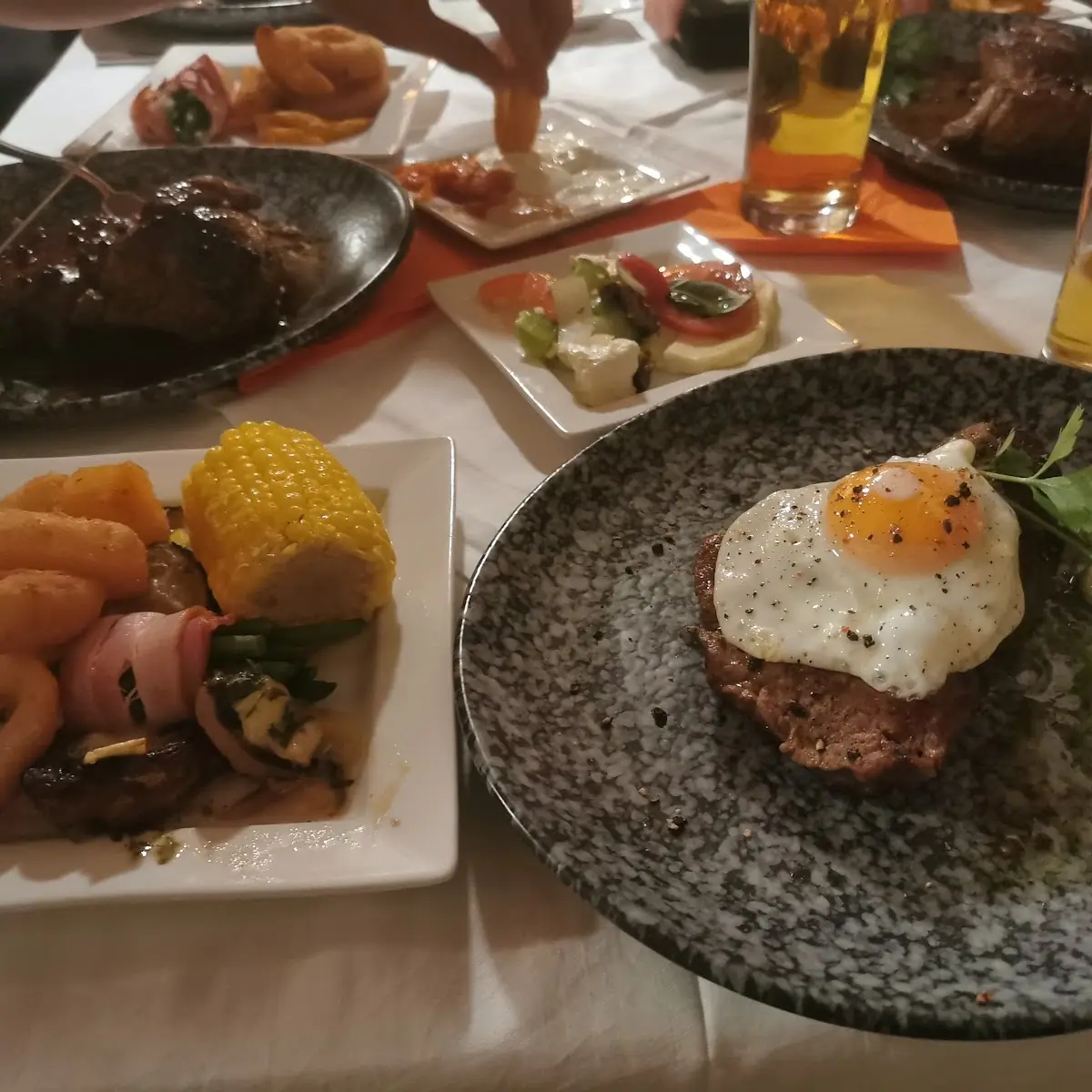 Steak Mit Beilagen