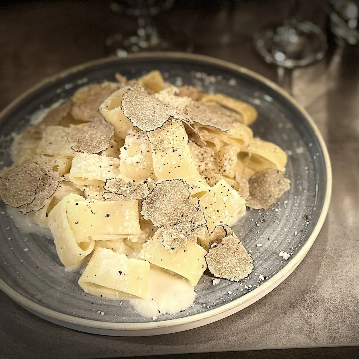 Cacio E Pepe Con Tartufo