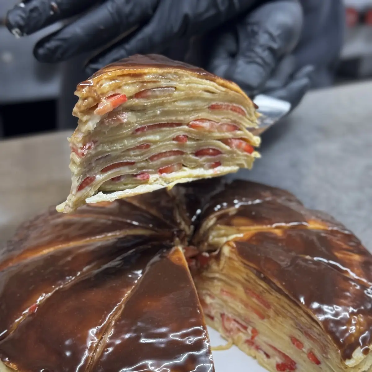 Pfannkuchentorte Mit Hühnerpastete