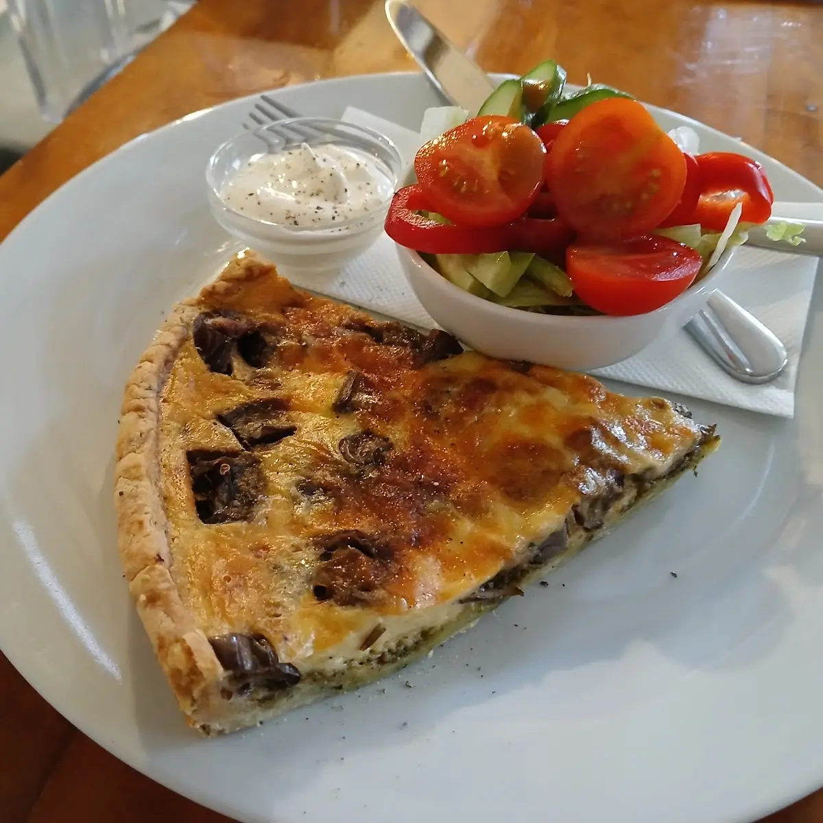 Quiche Mit Salat