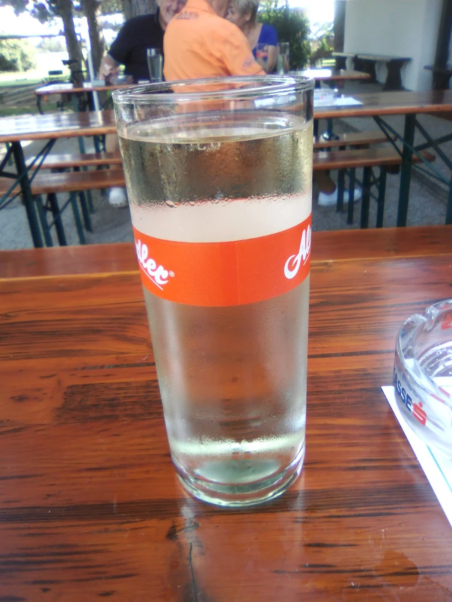 Weißer Spritzer