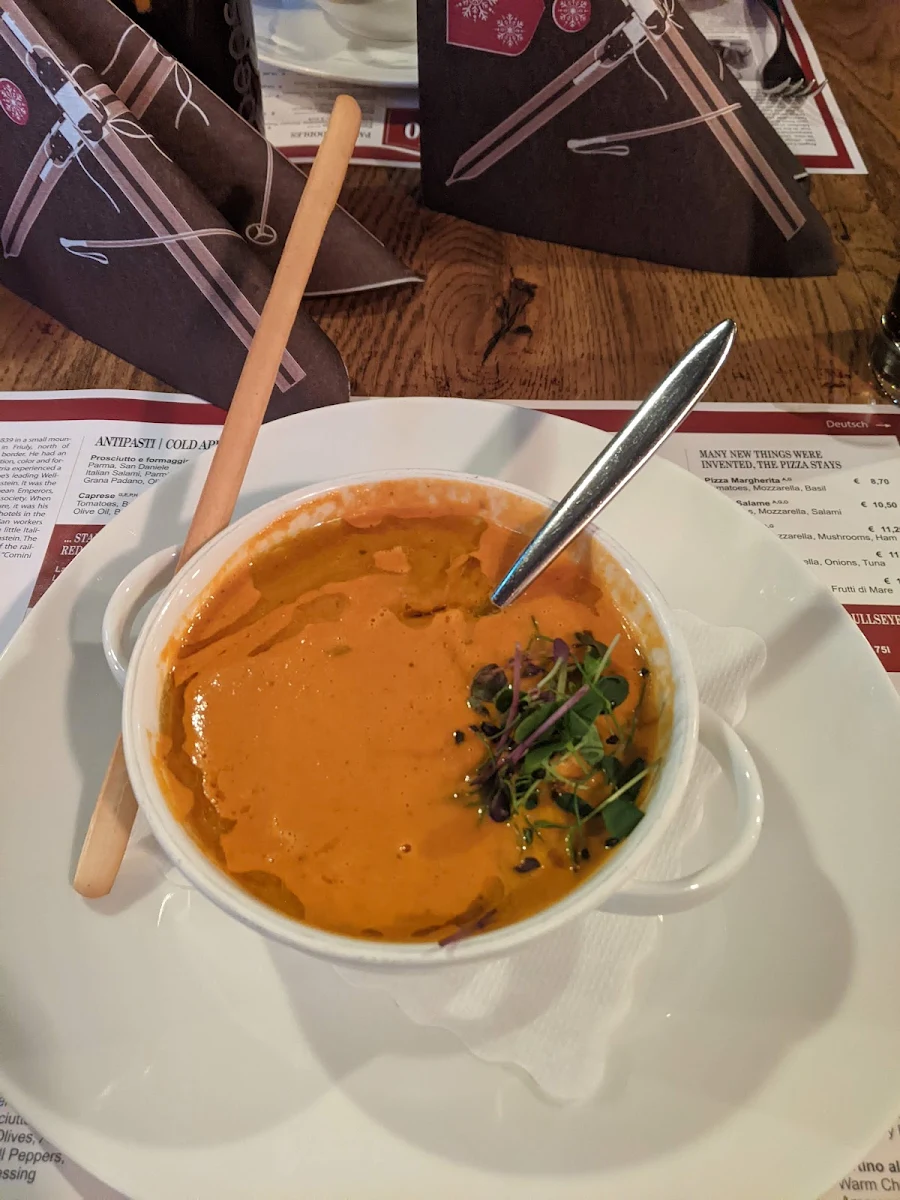 Creamy Tomato Soup with Grissini