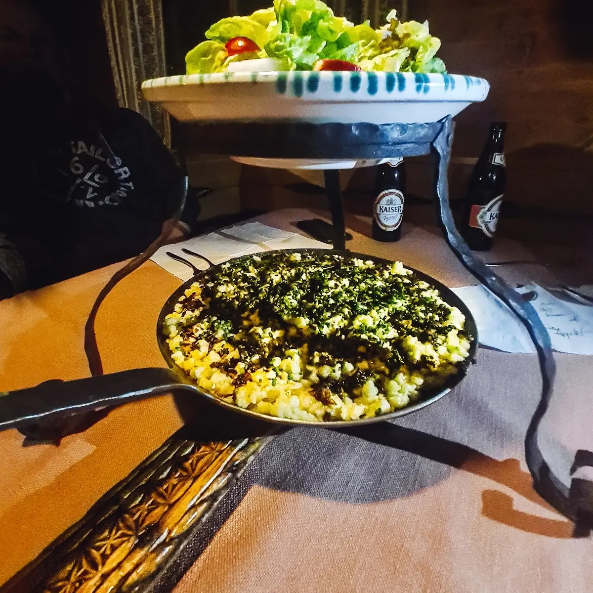 Kasnocken Mit Salat