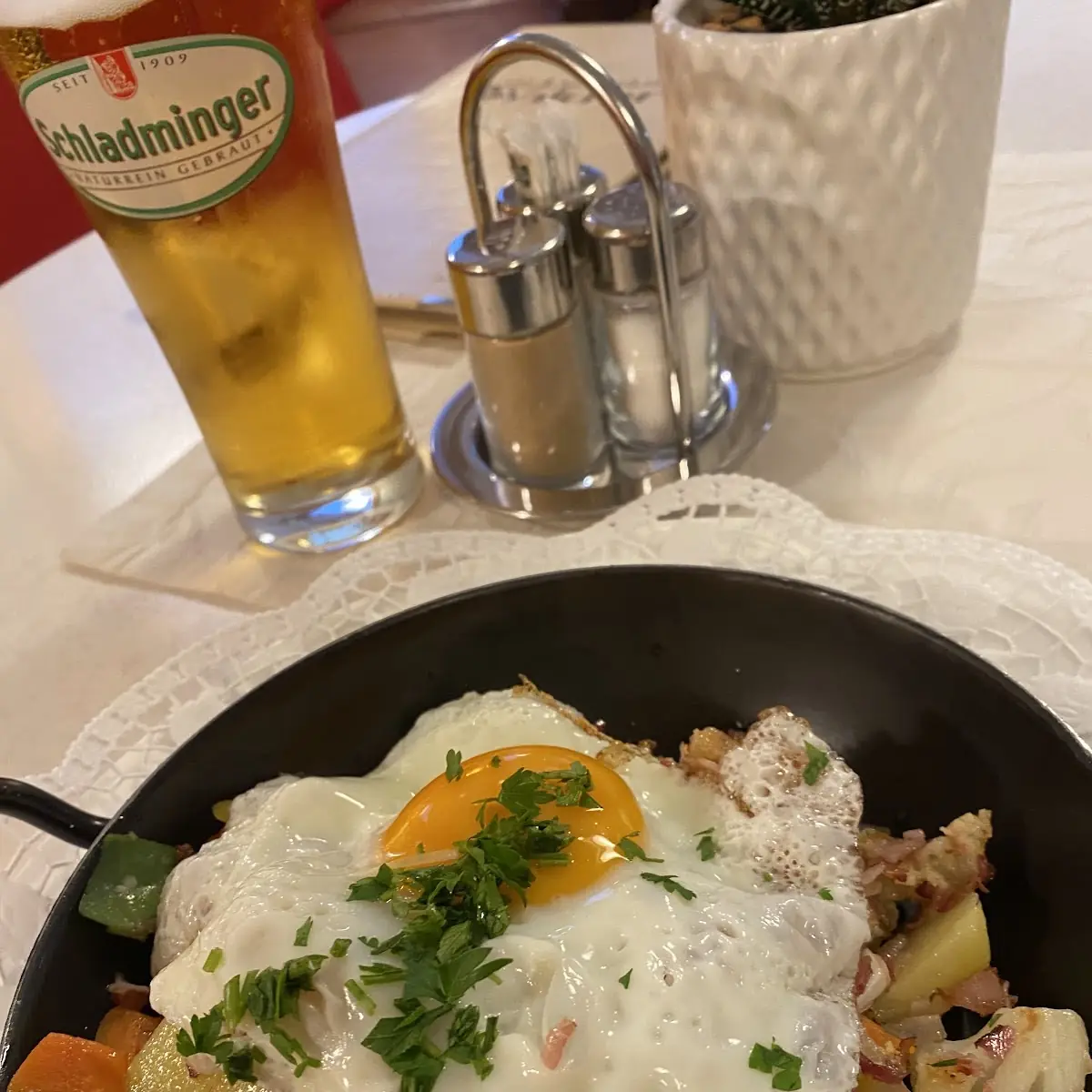 Bauerngröstl Mit Spiegelei