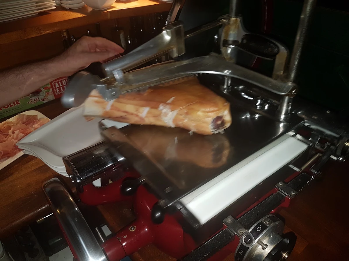 Prosciutto E Melone