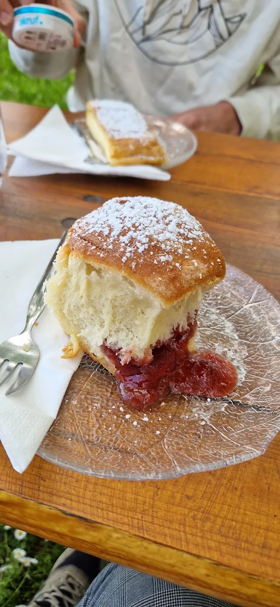 Buchteln