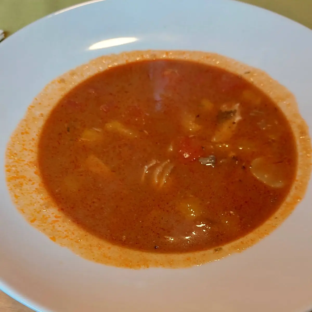 Fischsuppe, Zur Fischerhütte bei der Klause