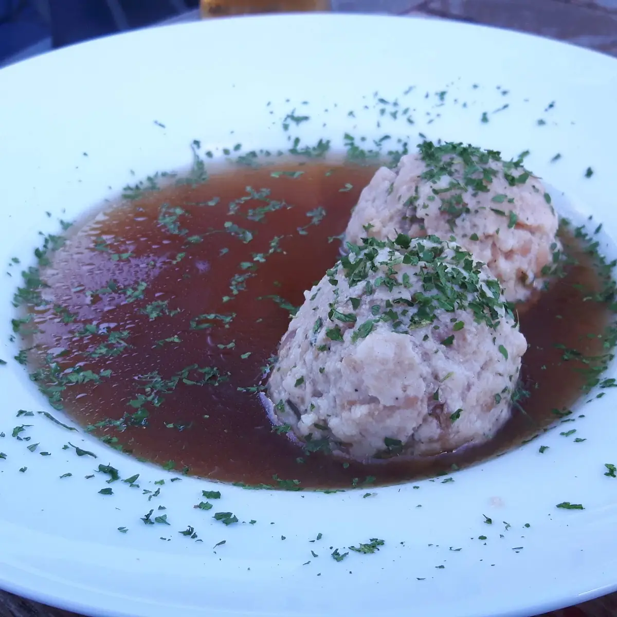 Leberknödelsuppe