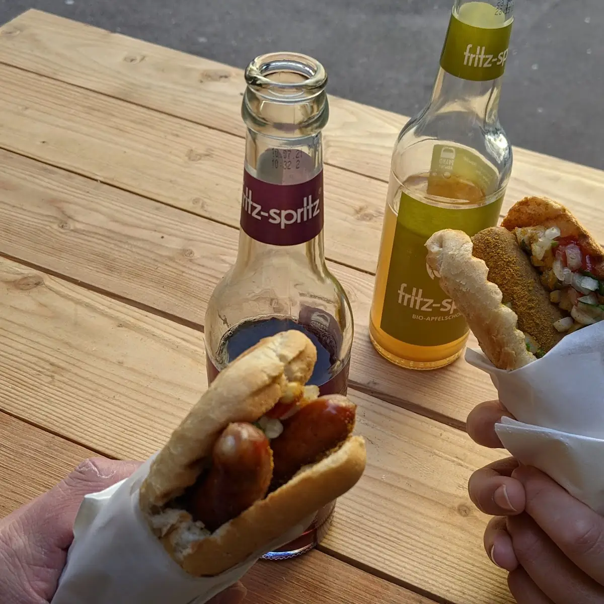 Kafka Left Vegan Bosna Right