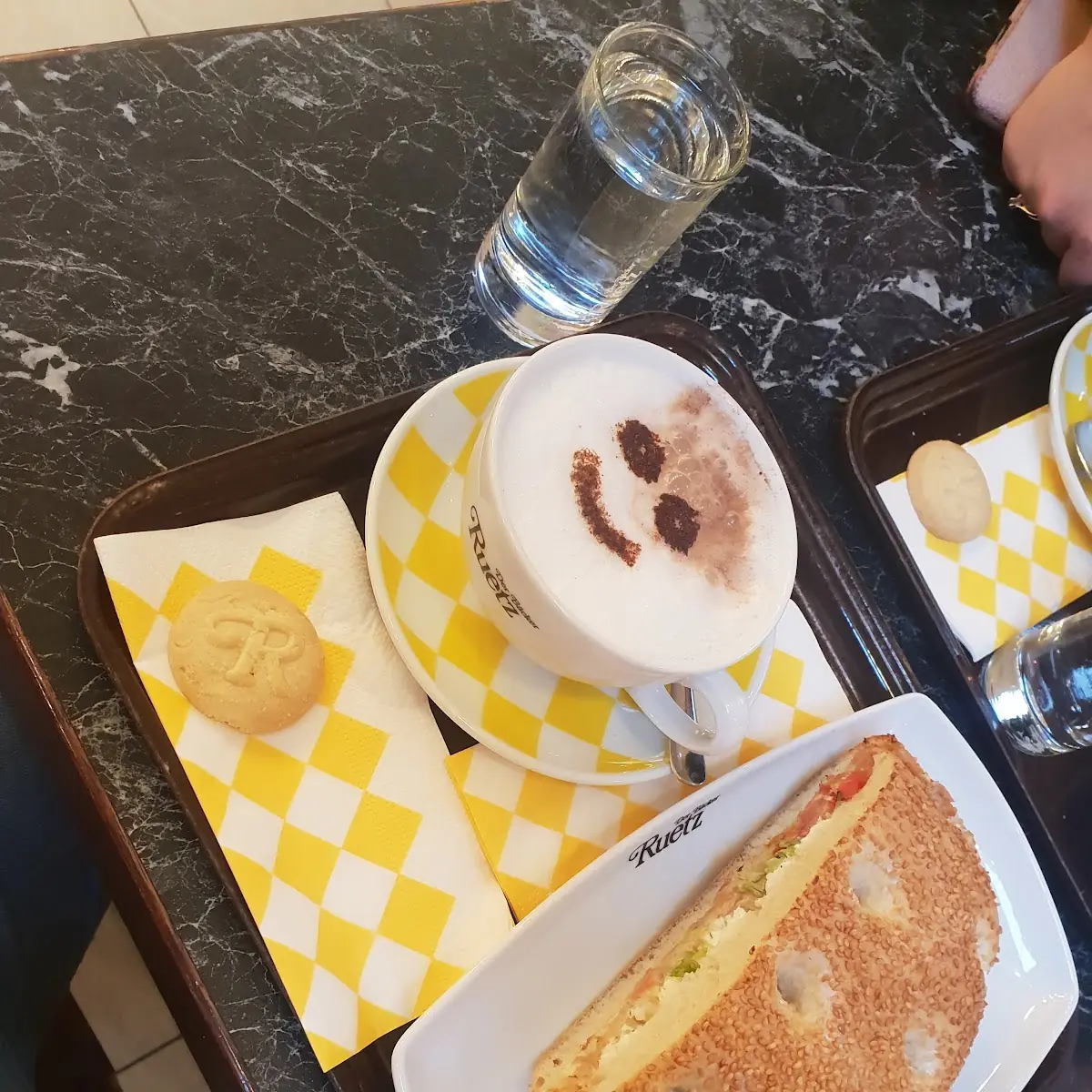 Thunfischfladen Mit Kakao