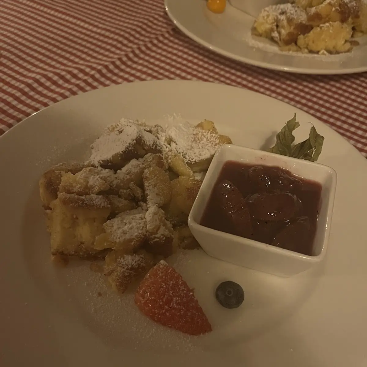 Kaiserschmarrn Mit Zwetschgenröster