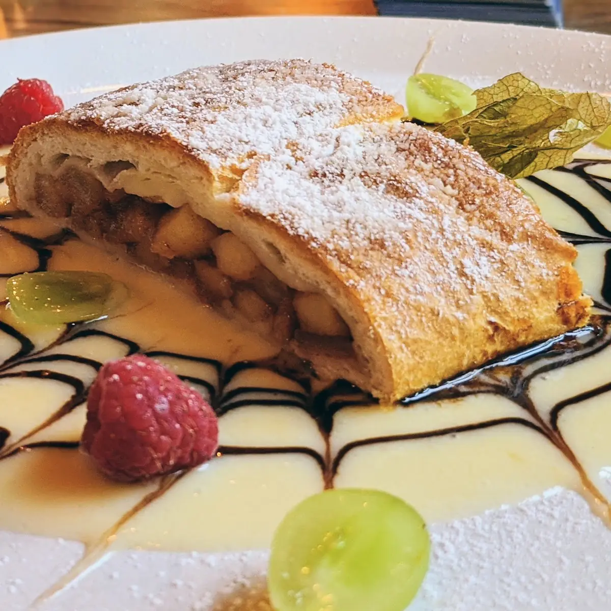 Apfelstrudel