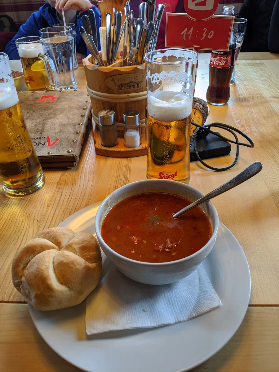 Gulaschsoppa