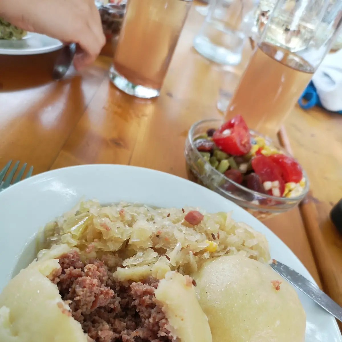 Wurstknödel Mit Sauerkraut