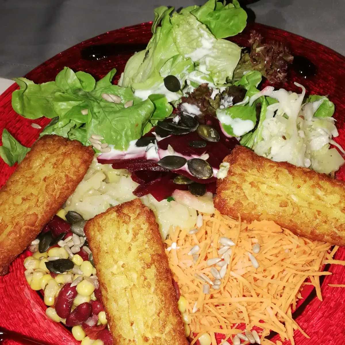 Salat Mit Rõsti