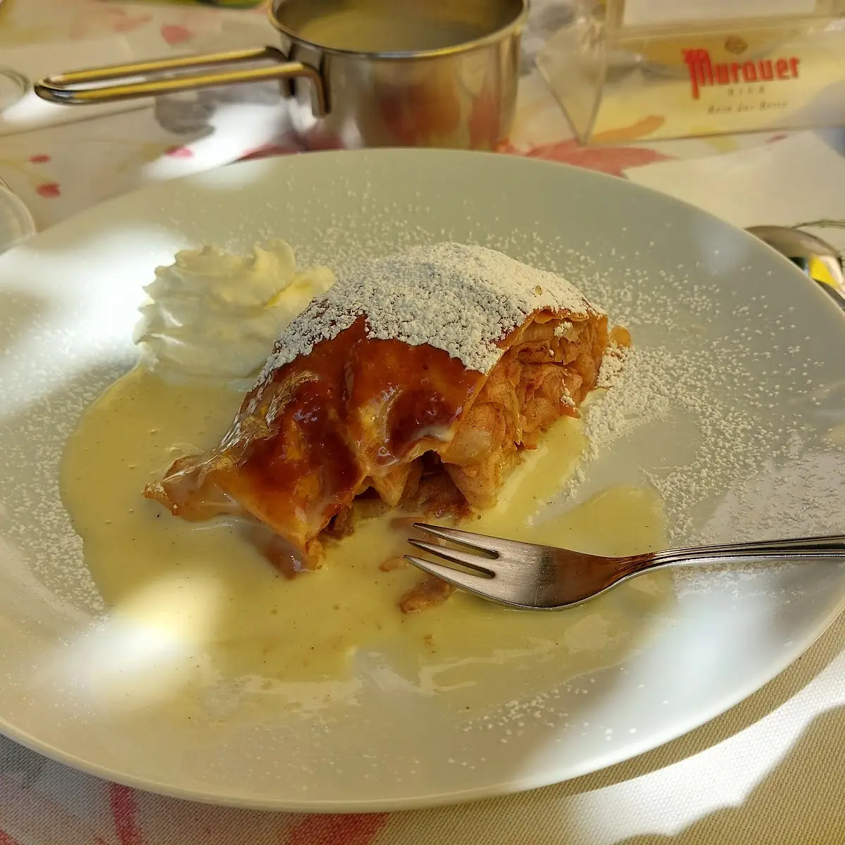 Apfel Strudel Mit Vanilka Creme