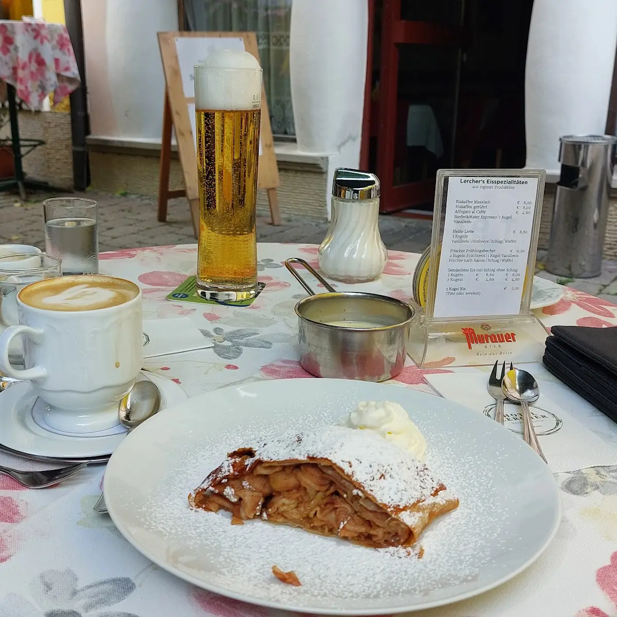 Apfelstrudel