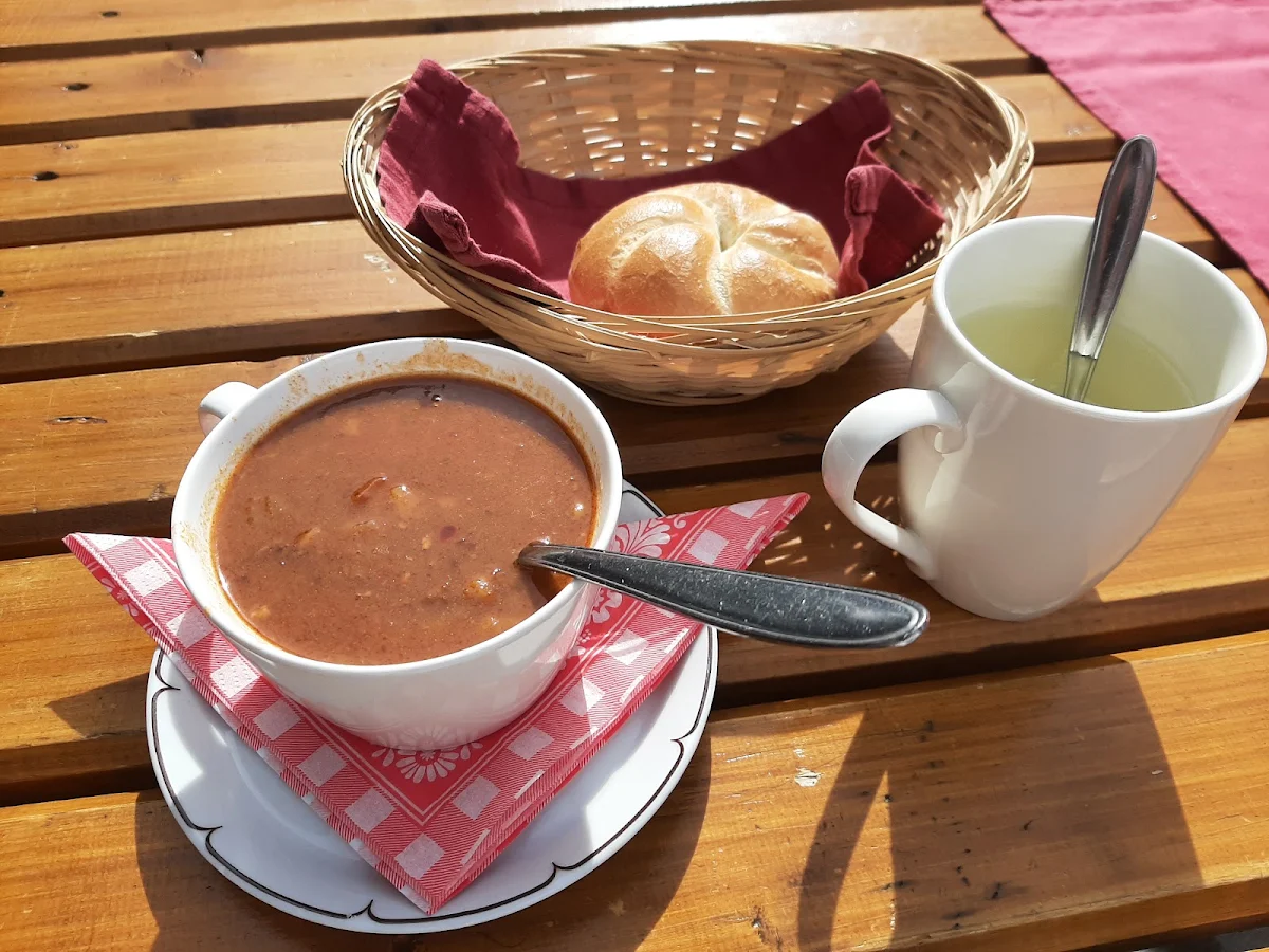 Gulaschsuppe