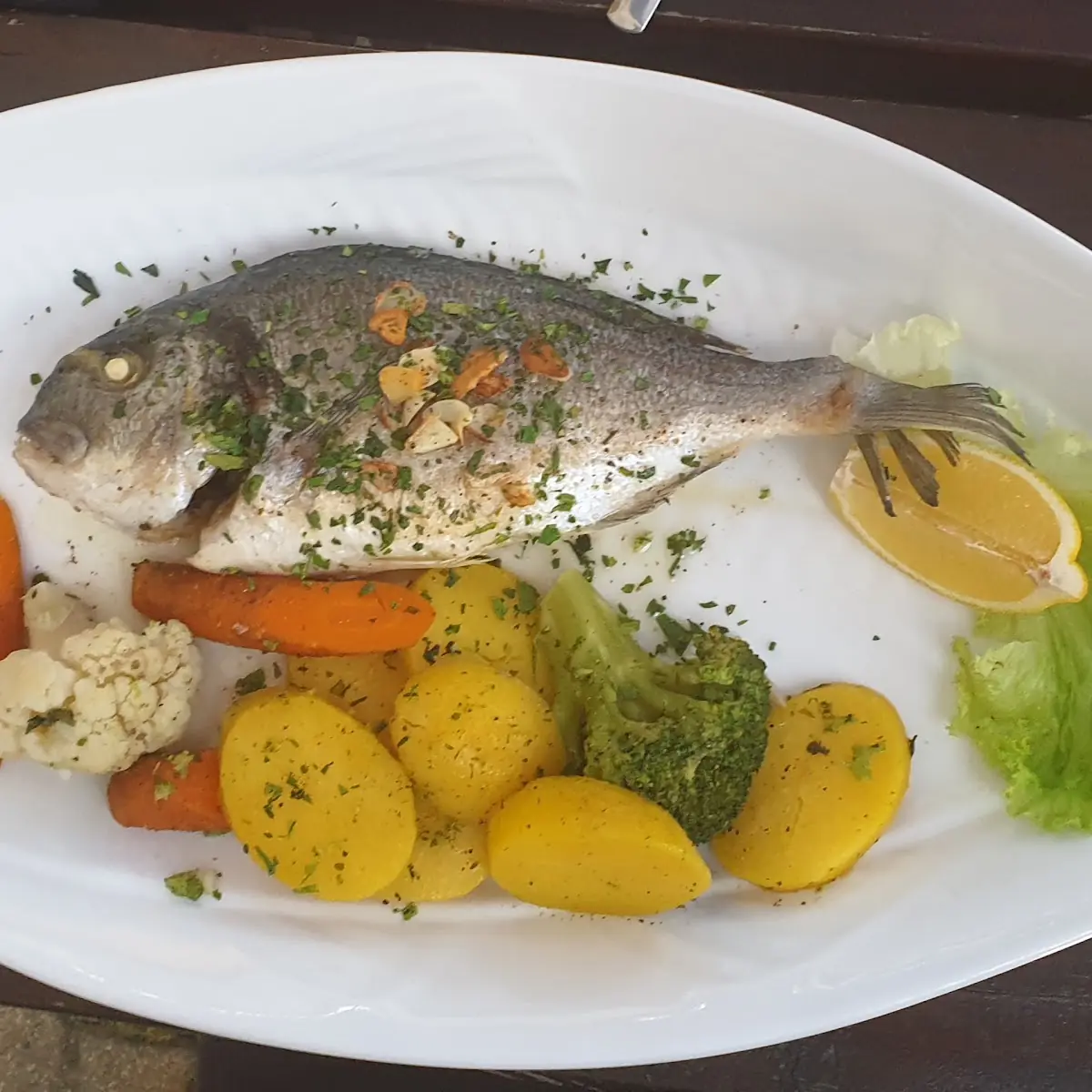 Gegrillter Wolfsbarsch