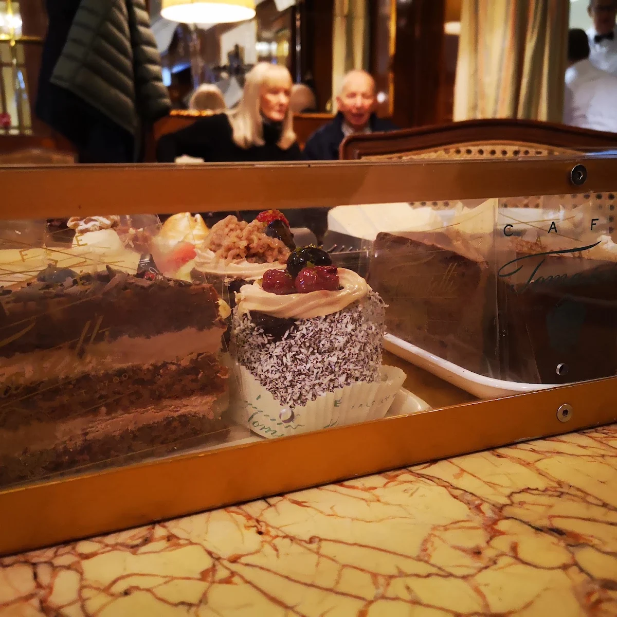 Kuchenauswahl, Café Tomaselli