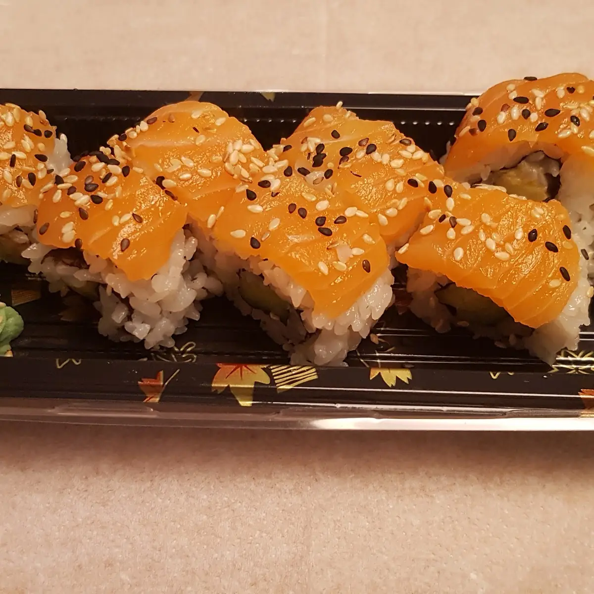 Lachs Sesam Maki