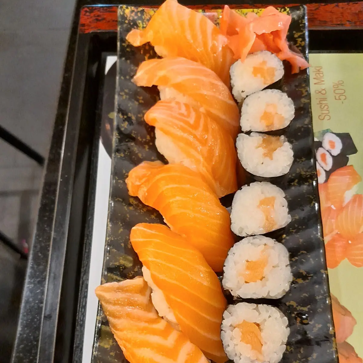 Lachssushi Und Lachsmaki