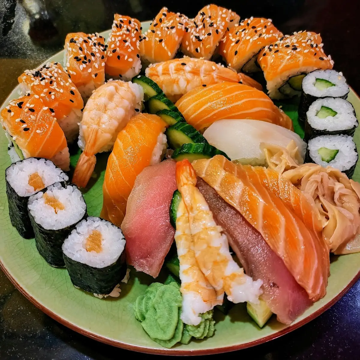 Sushi Large