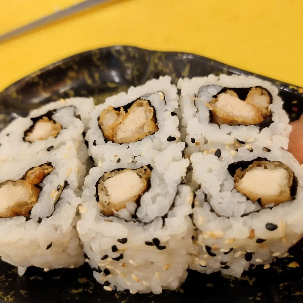 Tempura Lachs Maki