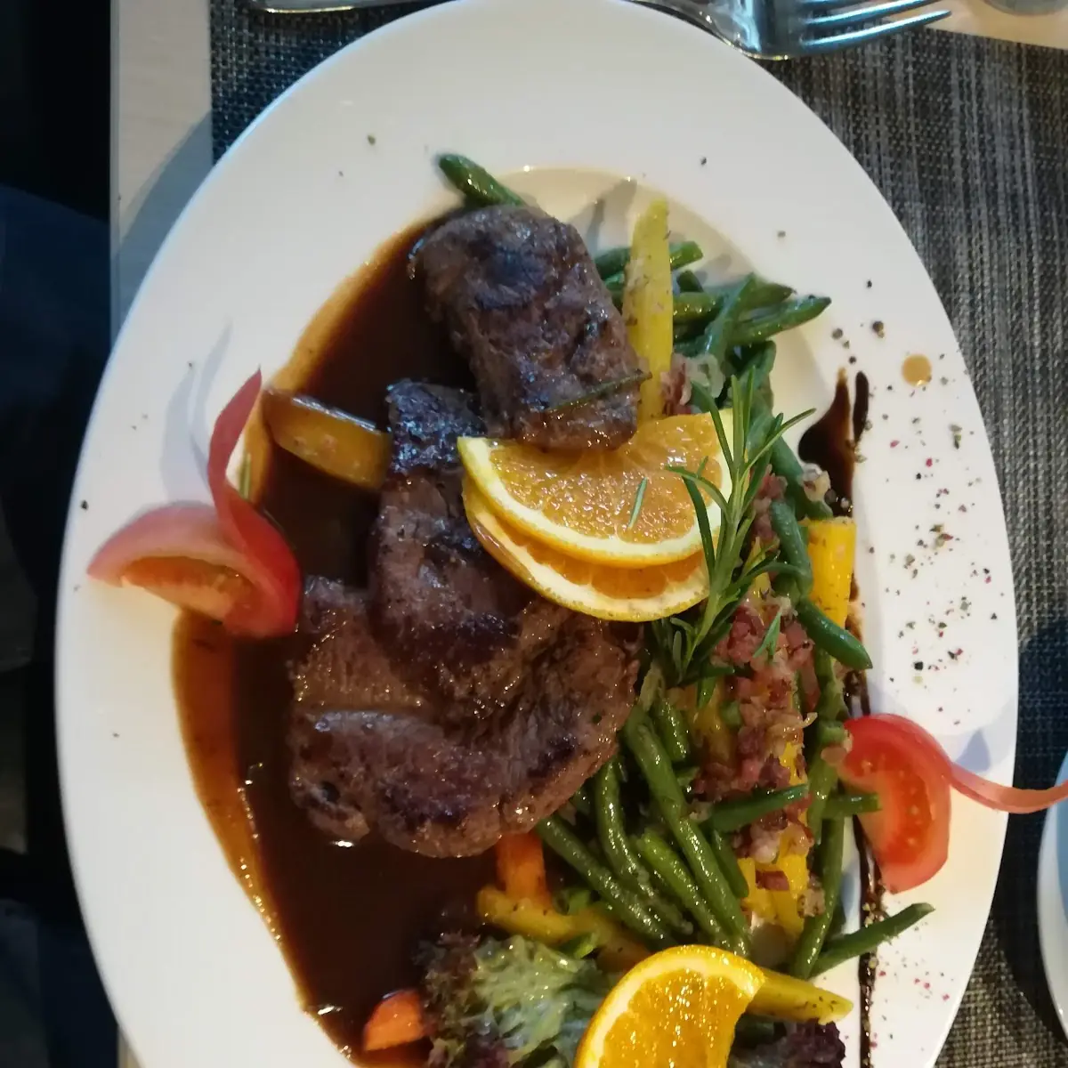 Hirschnitzel Mit Gemüsebeilage