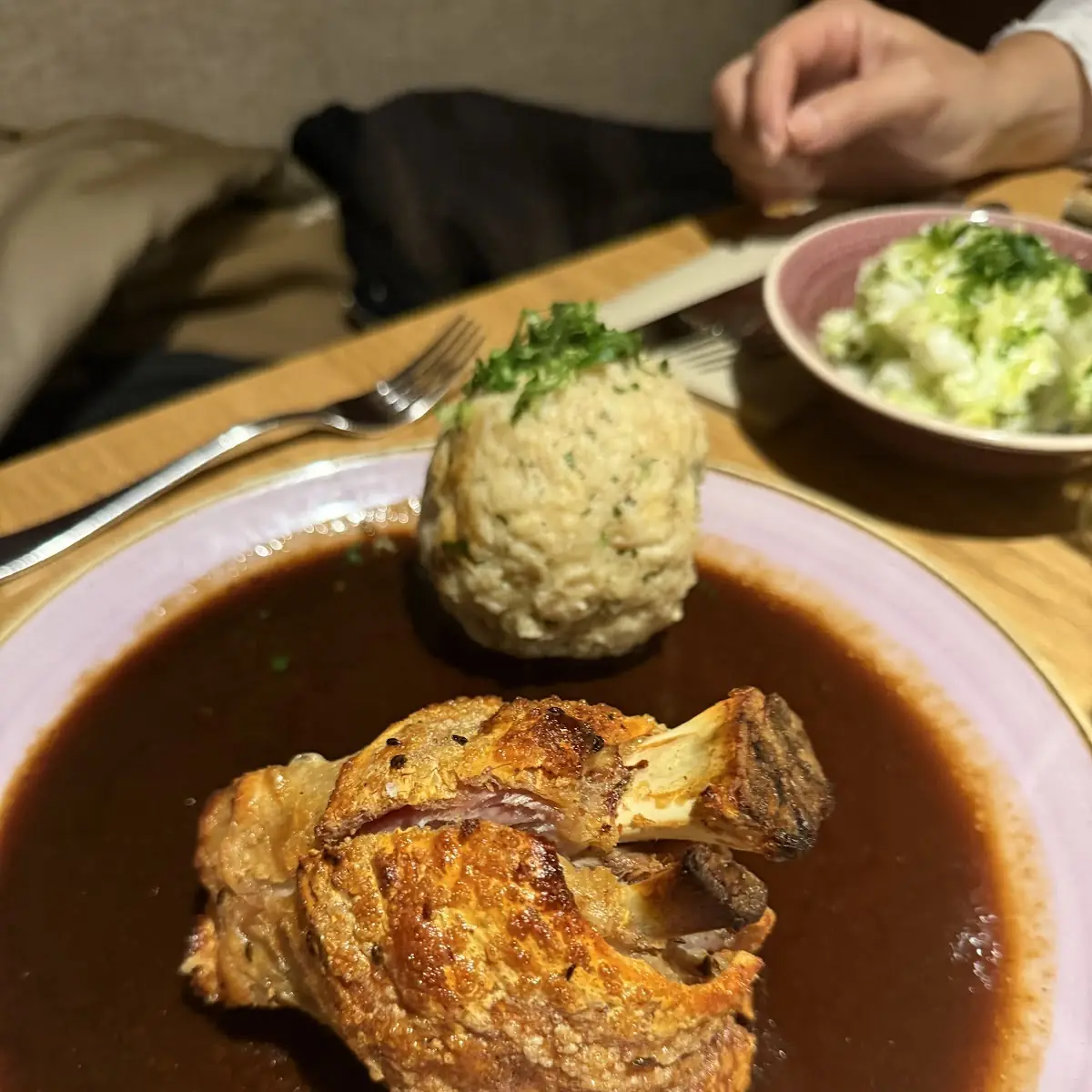 Krautsalat Und Knödel