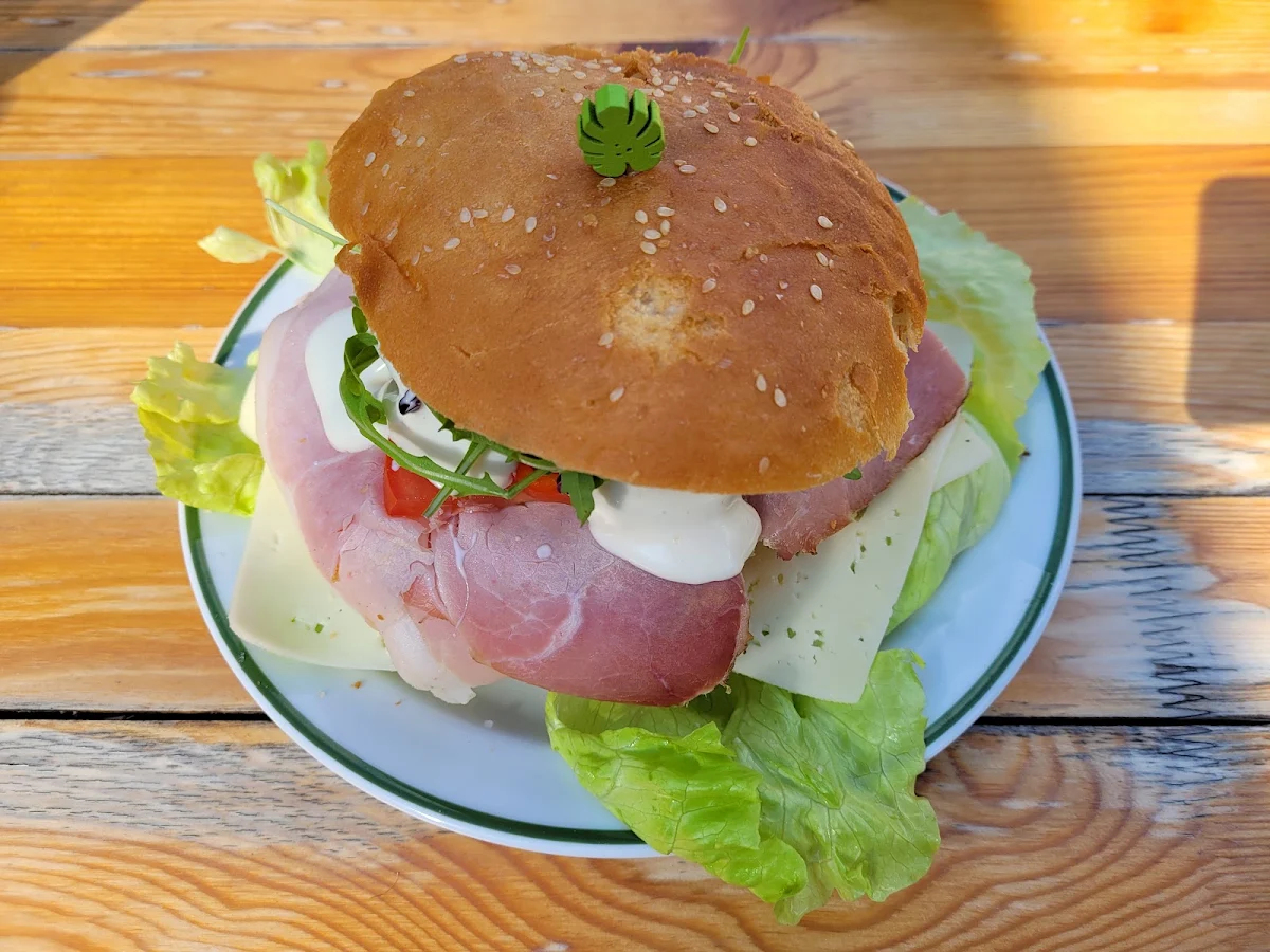 Schinken-käse-burger