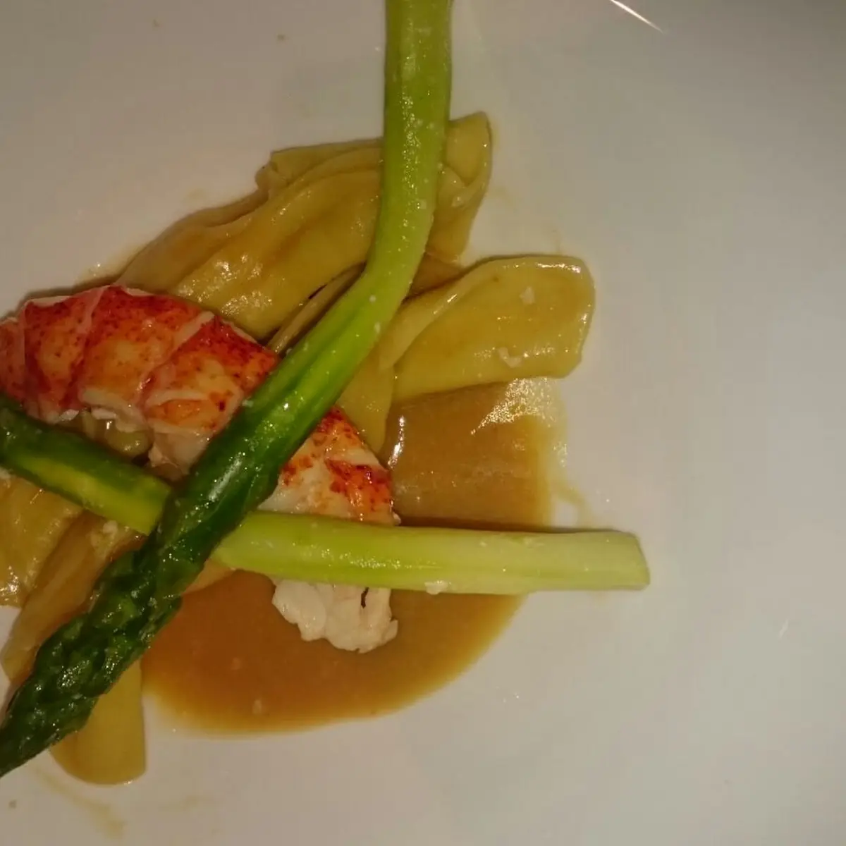 Hummer Mit Spargel