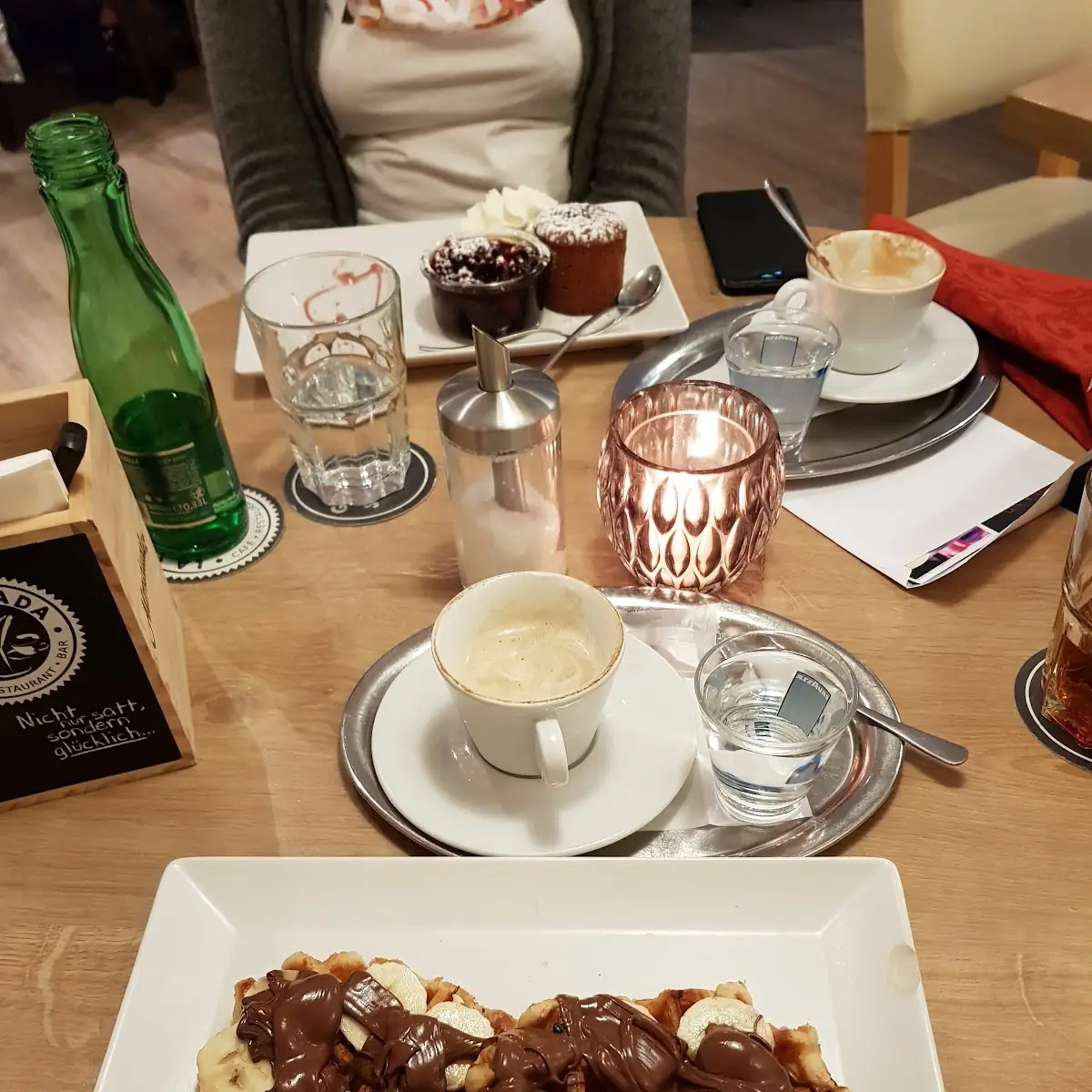 Waffeln Mit Banane Und Nutella